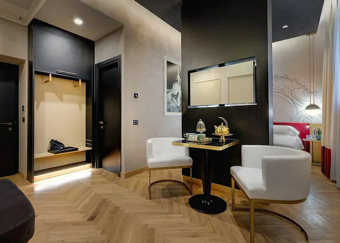 Dharma Boutique & 4* Roma