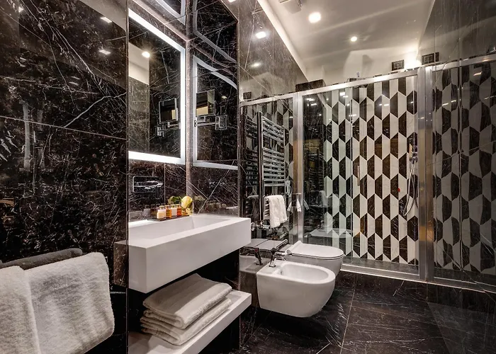 Dharma Boutique & 4* Roma