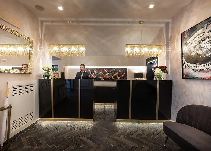 Dharma Boutique & 4*