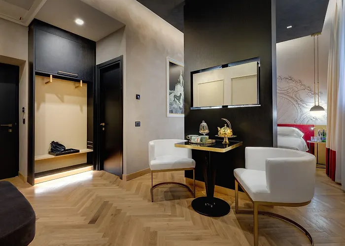 Dharma Boutique & Roma