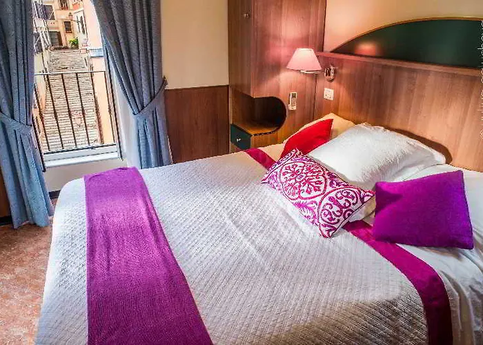 Otel Dharma Boutique & 4*